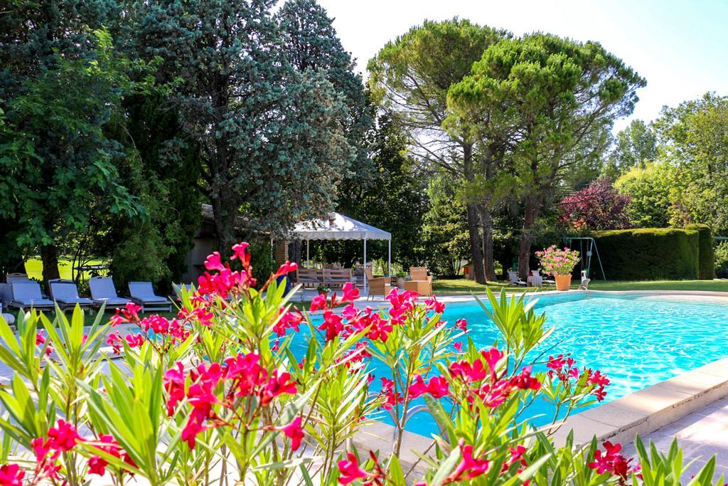 Domaine Du Moulin Hotell Saint-Laurent-des-Arbres Eksteriør bilde